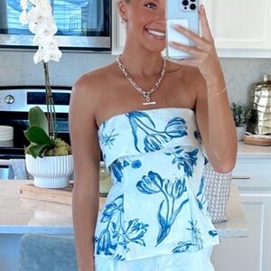 NWT • Reformation Darla Linen Top